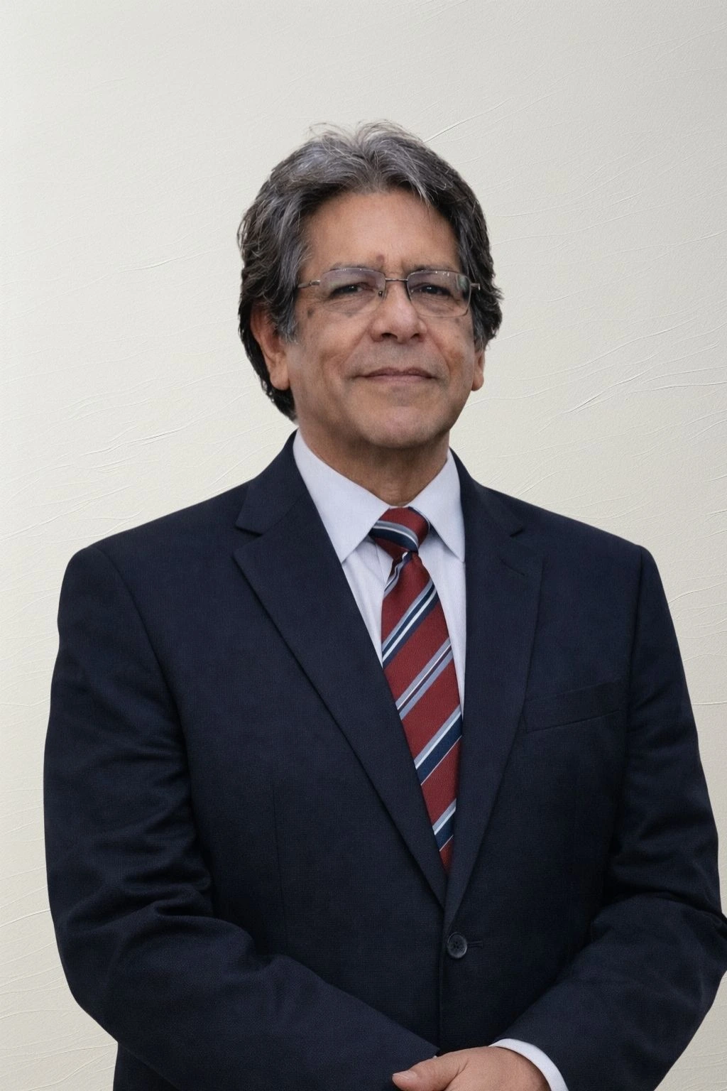 Dr. Alexzander Lino