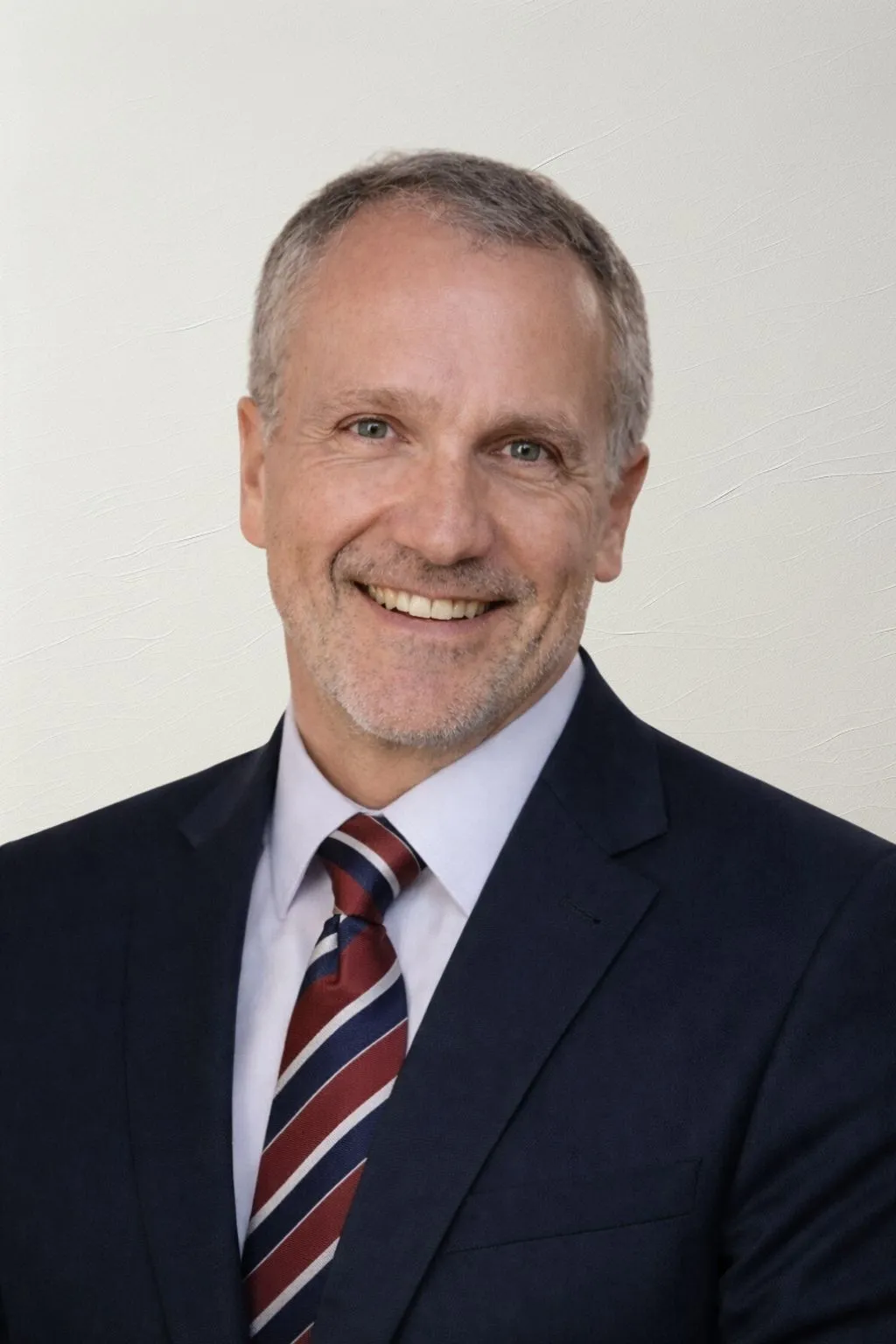 Mag. Juan Carlos Esteller